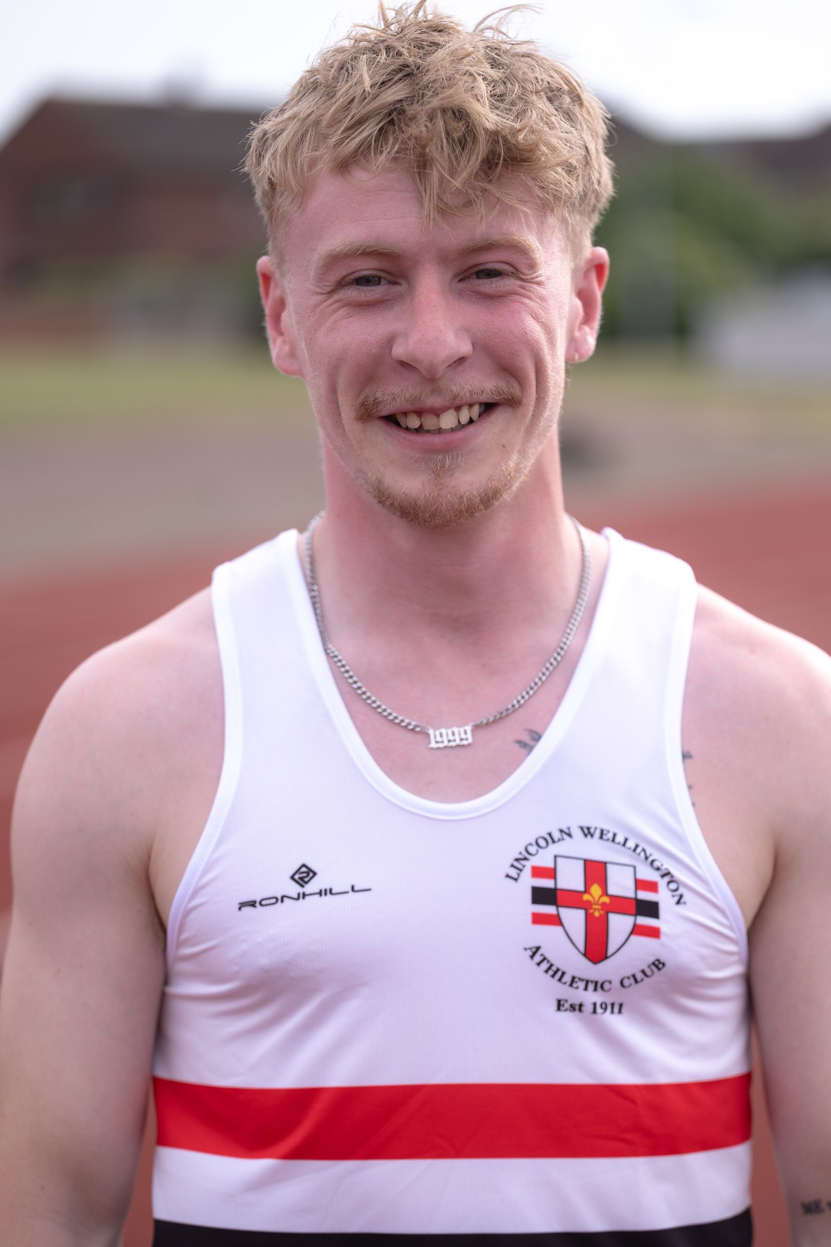 Men's Vests - Image 18
